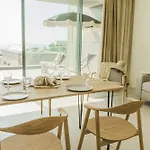 Oceanhuts Coxos Adults Only Apartahotel Ericeira