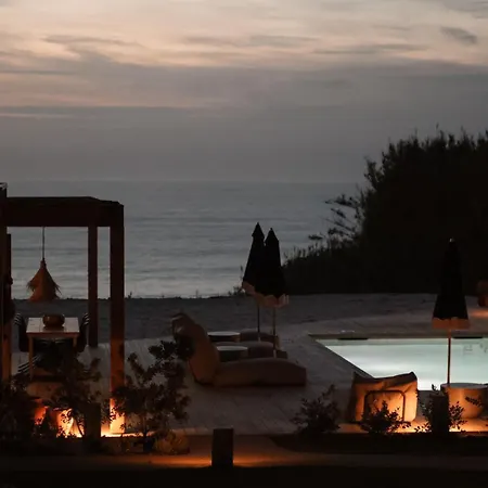 Oceanhuts Coxos Adults Only אריסרייה