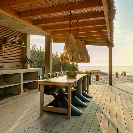 Ξενοδοχείο με διαμερίσματα Oceanhuts Coxos Adults Only