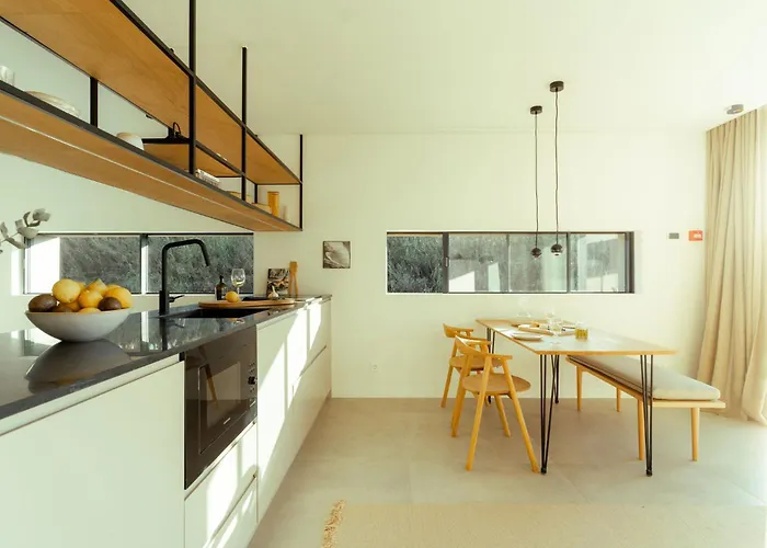 Oceanhuts Coxos Adults Only מלון דירות 4*