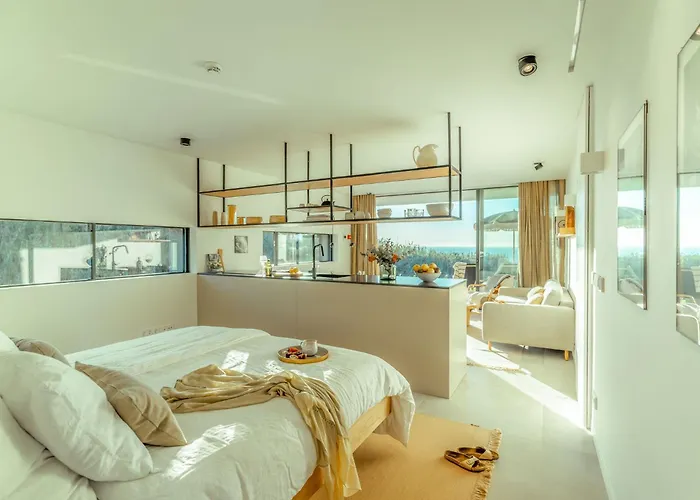 Oceanhuts Coxos Adults Only מלון דירות